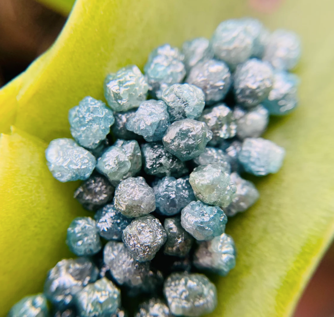Blue Raw Diamond
