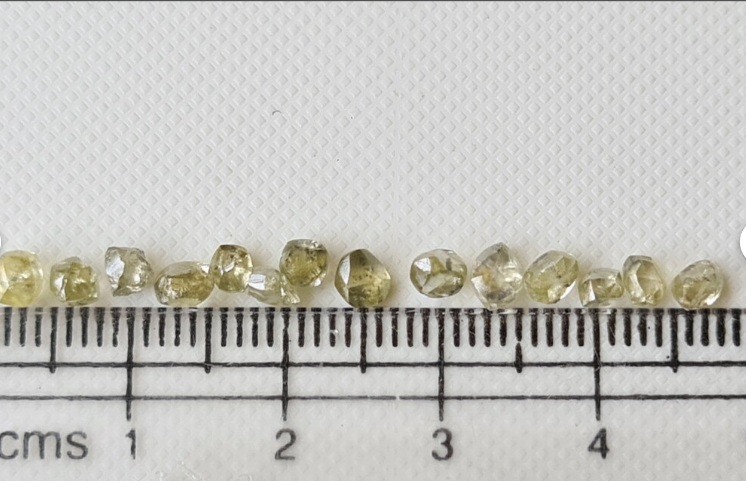 Clear Light Yellow Rough Diamond
