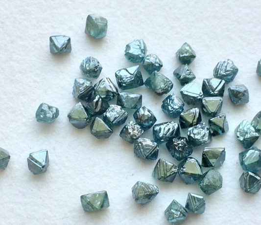 2-2.5mm Blue Rough Diamond